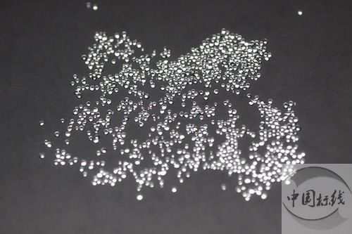 榆中金属表面处理厂喷砂玻璃微珠清理